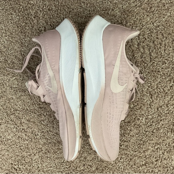 Nike Air Zoom Pegasus usa 10 Sneakers Champagne Barely Rose White - Picture 8 of 8